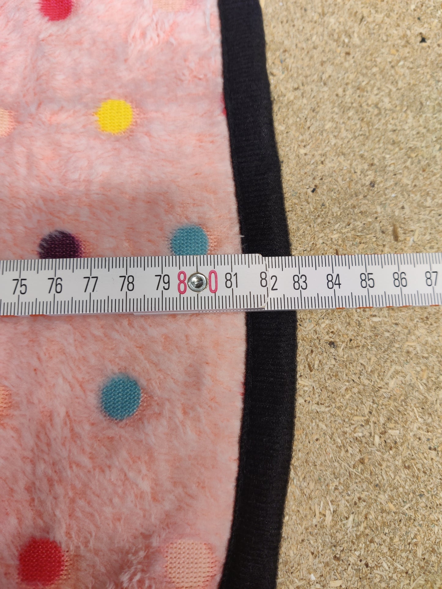 Restposten 14 Stück Flauschige Decken Für Hund und Katze Sonderposten