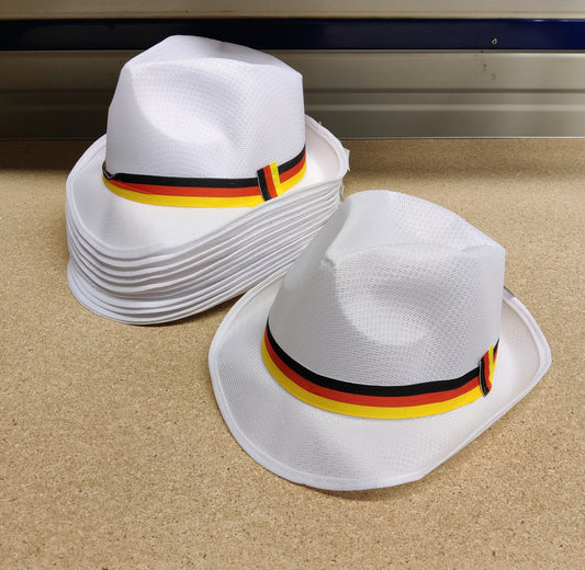 Restposten 48 Stück Fedora Hut Weiß Schwartz, Rot, Gelb Band Deutschland Band Sonderposten