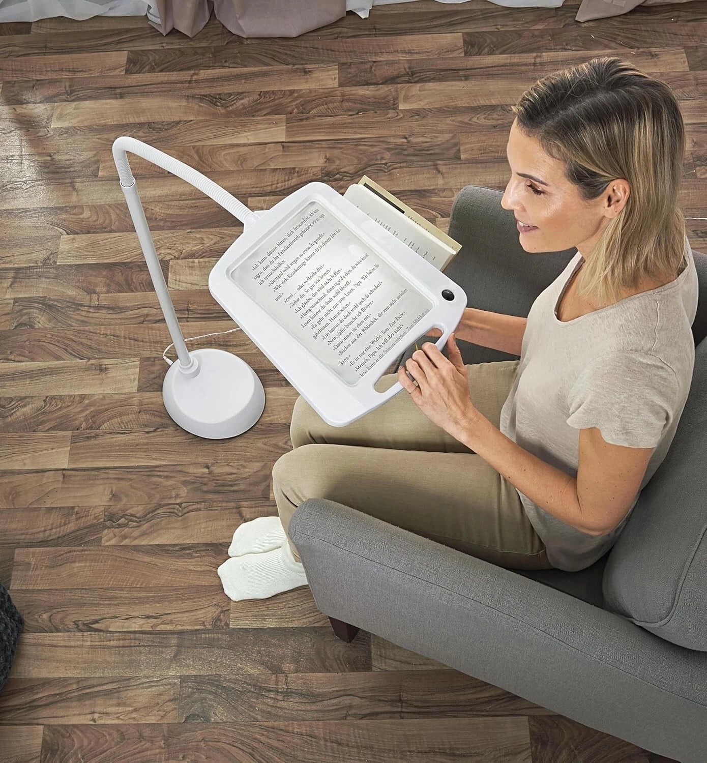 B-Ware Orbisana Lupenleuchte mit 3-Fach Vergrößerung