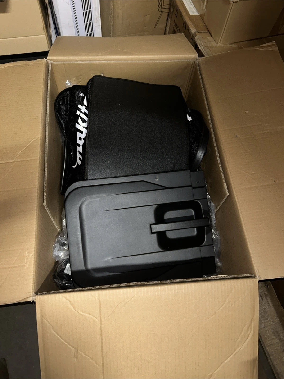 B-Ware Makita DLM463PT2 LXT Akku-Rasenmäher blau/schwarz 2x 18V 60 Liter Fangvolumen UVP:726€