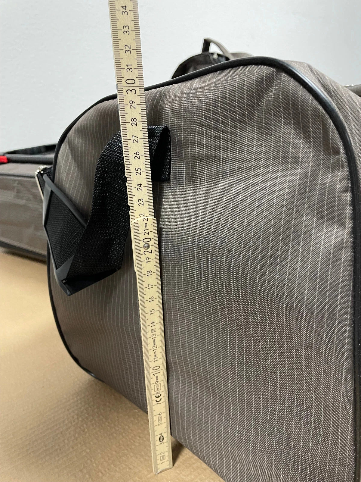 4Sets Koffer Tasche Rucksack je 3tlg. Handgepäck Trolley Sonderposten B2B