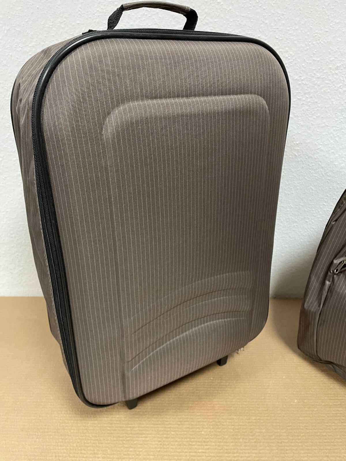 4Sets Koffer Tasche Rucksack je 3tlg. Handgepäck Trolley Sonderposten B2B