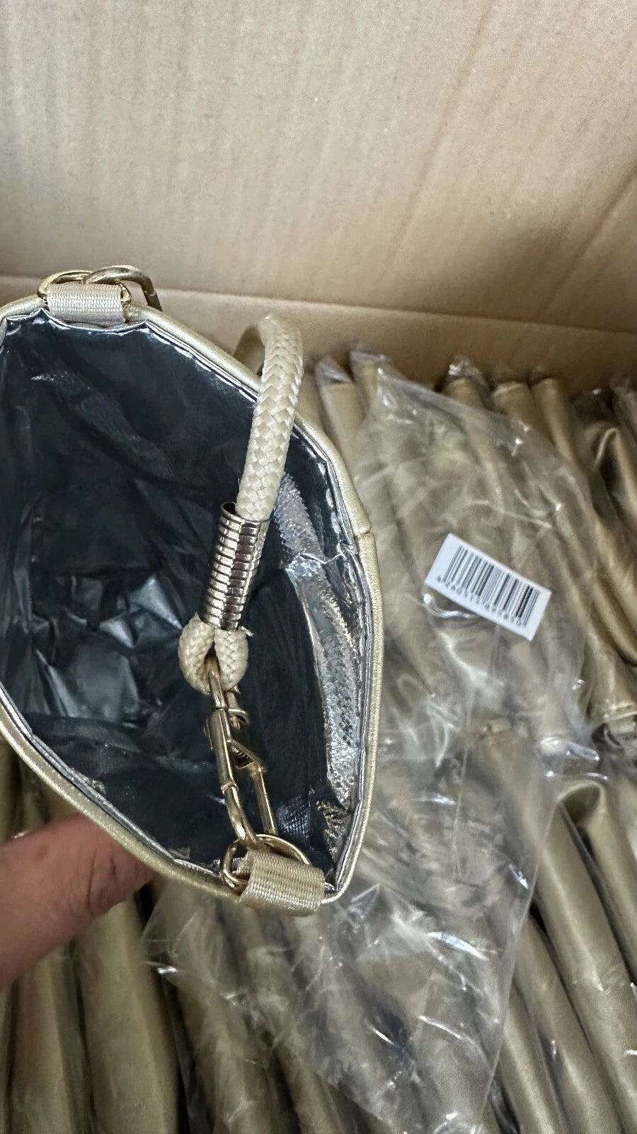 100x Thermo Flaschen Tasche zum Umhängen gold Wurfmaterial Tombola Restposten..