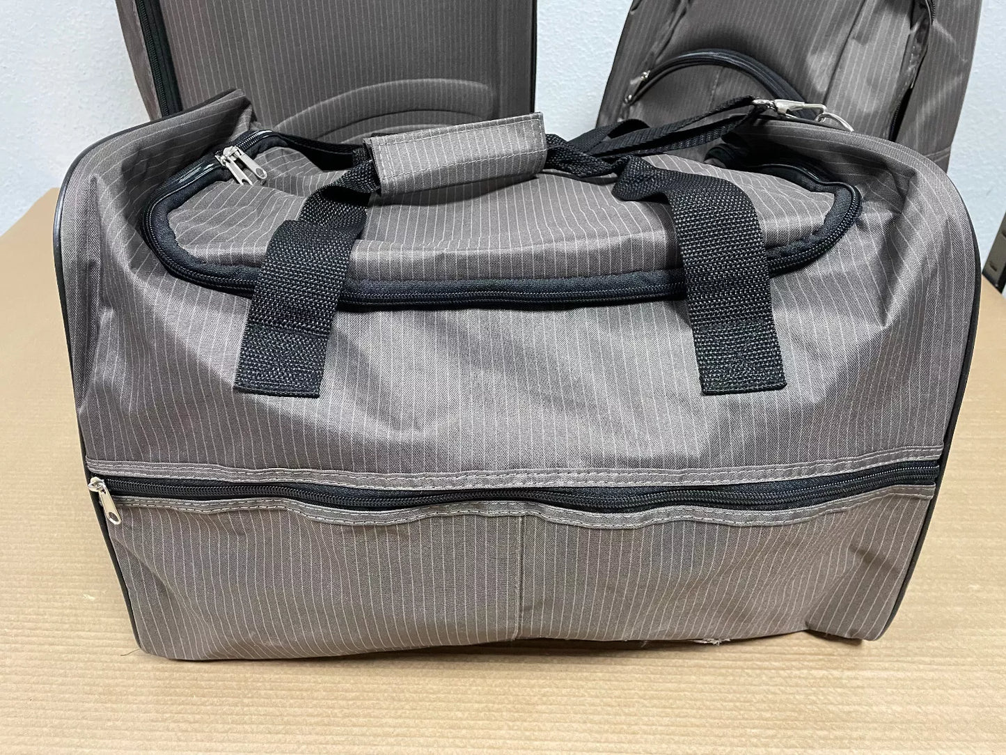 4Sets Koffer Tasche Rucksack je 3tlg. Handgepäck Trolley Sonderposten B2B